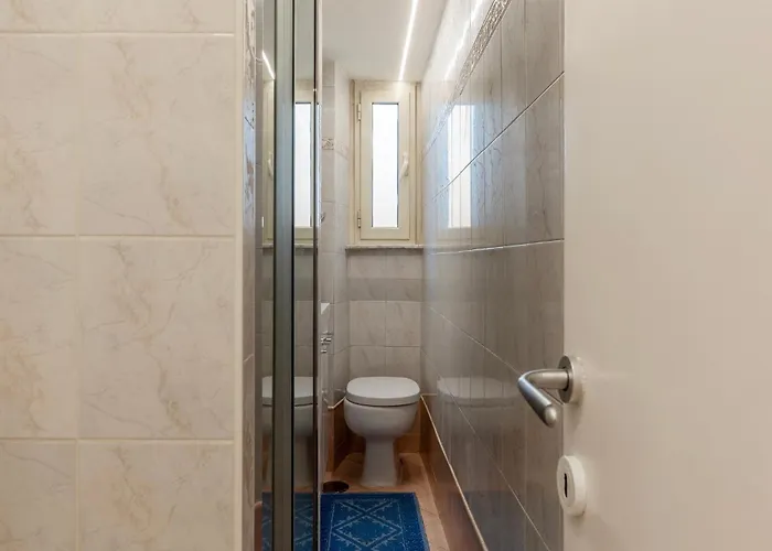 Apartment Guesthost - Lungotevere And Bright Rom